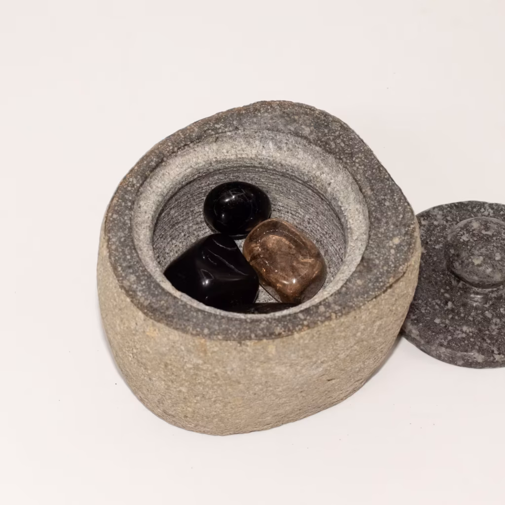 Natural Riverstone Grounding Pot – Small (aprox 9x7cm) | www.artisangoods.co.uk 6