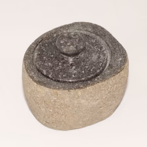 Natural Riverstone Grounding Pot – Small (aprox 9x7cm) | www.artisangoods.co.uk 2