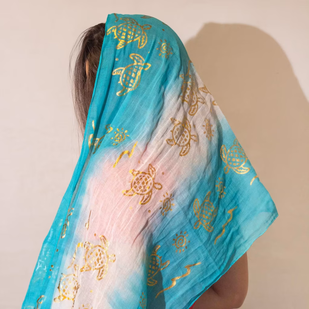 Nomad Sari Summer Turtle Print Scarf – Turquoise (180×50 cm) | www.artisangoods.co.uk 2