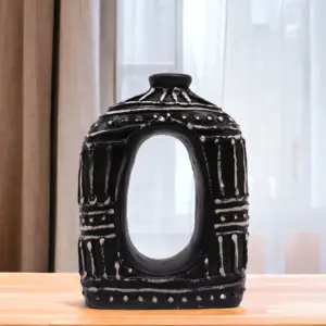 Oval Donut Shaped Vase – Chocolate 23cm | www.artisangoods.co.uk 3