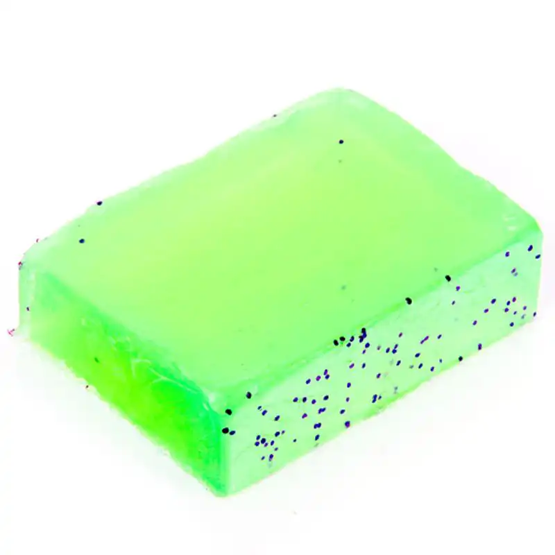 Pack of 13 Tea Tree & Fresh Mint Soap Bars | www.artisangoods.co.uk 4 Pack of 13 Tea Tree & Fresh Mint Soap Bars - Image 3
