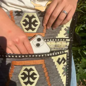 Pale Grey Kilim Messenger Festival Bag | www.artisangoods.co.uk 4