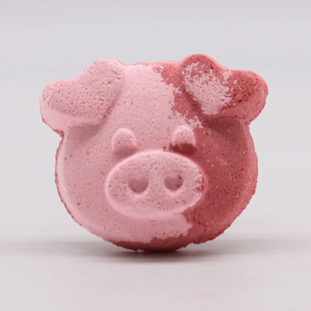 Pig Bathbomb 70g | www.artisangoods.co.uk 2