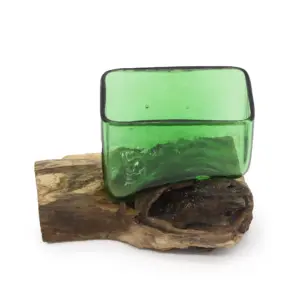 Recycled Beer Bottles – Square Bowl on Wood | www.artisangoods.co.uk 2