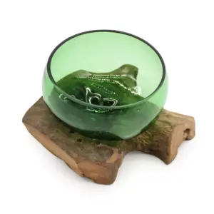 Recycled Beer Bottles – Wide Bowl on Wood | www.artisangoods.co.uk 2