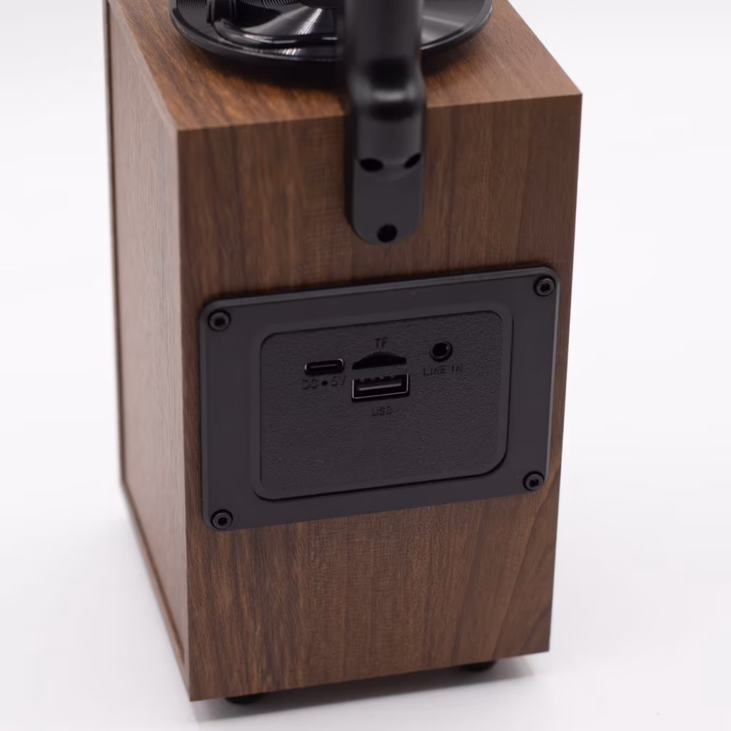 Retro Tall Gramophone Speaker (Extra Loud) – Bluetooth – 8 watt | www.artisangoods.co.uk 6