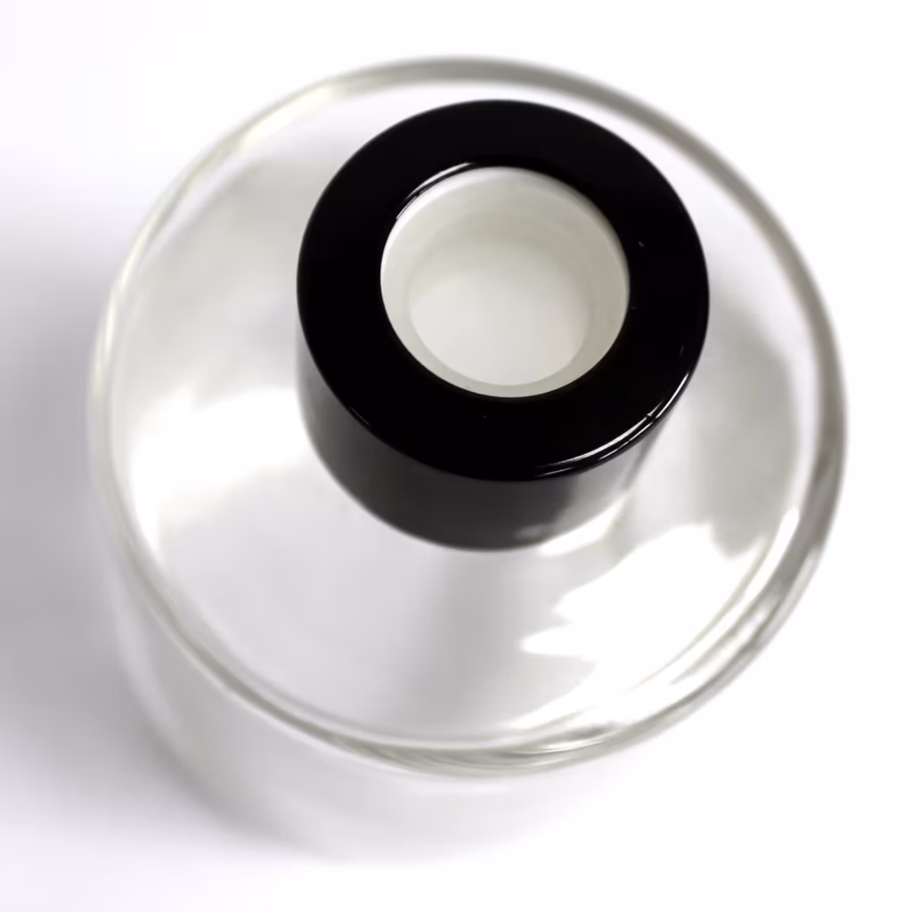 Round Diffuser Bottle – 150ml | www.artisangoods.co.uk 4 Round Diffuser Bottle – 150ml | www.artisangoods.co.uk 4