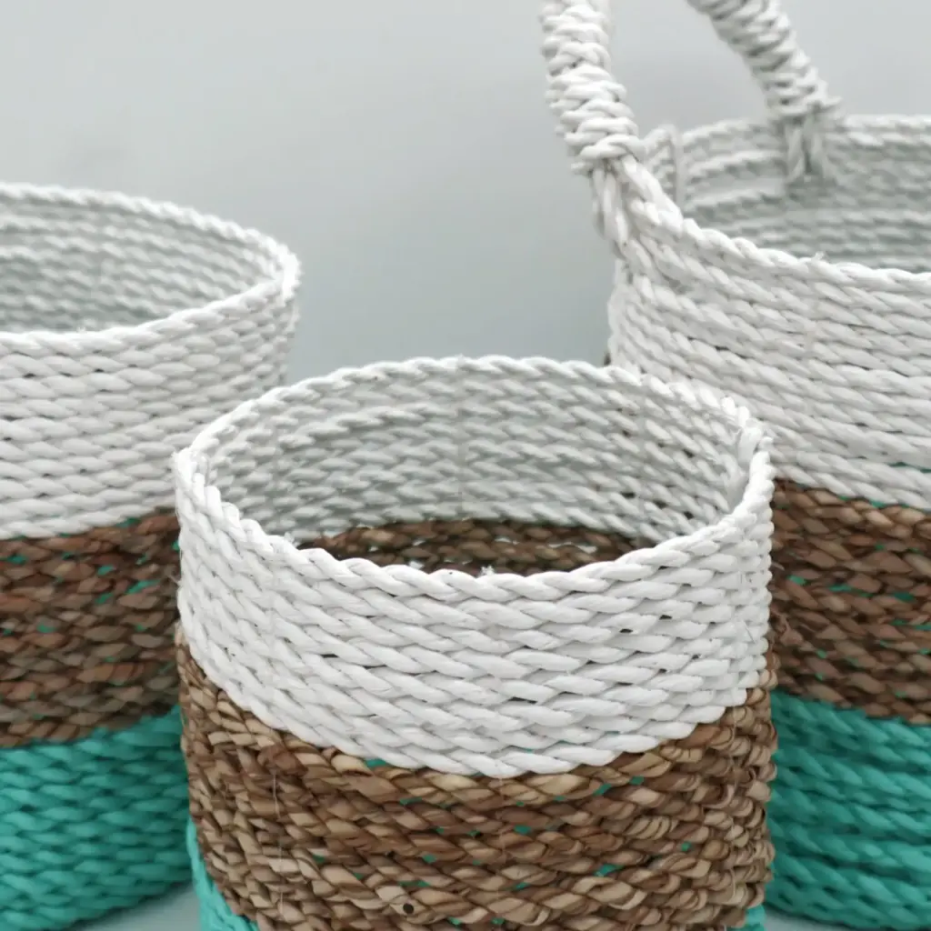 Seagrass Basket Set – Green / Natural / White | www.artisangoods.co.uk 4