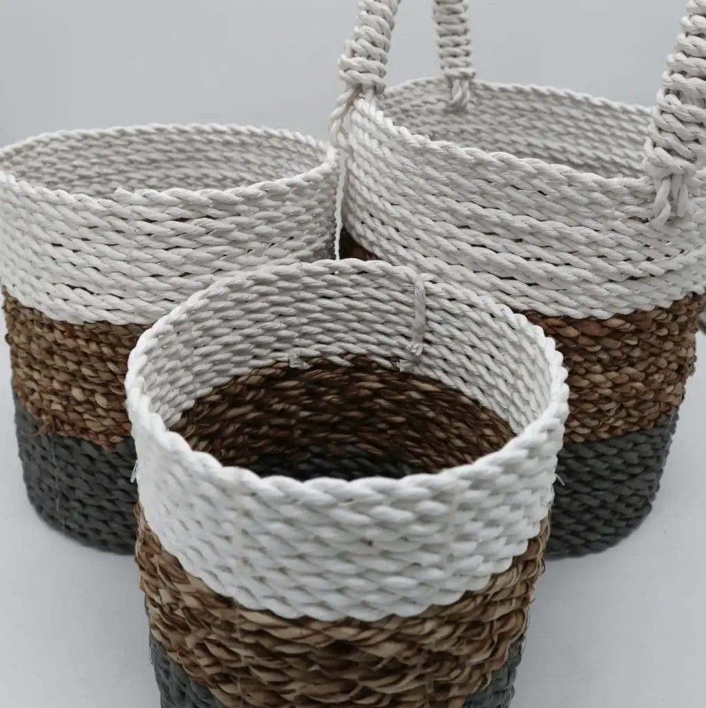Seagrass Basket Set – Grey / Natural / White | www.artisangoods.co.uk 3