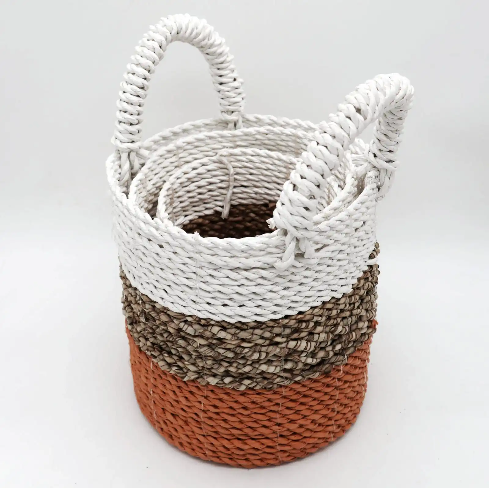 Seagrass Basket Set – Orange / Natural / White | www.artisangoods.co.uk 4 Seagrass Basket Set – Orange / Natural / White | www.artisangoods.co.uk 3