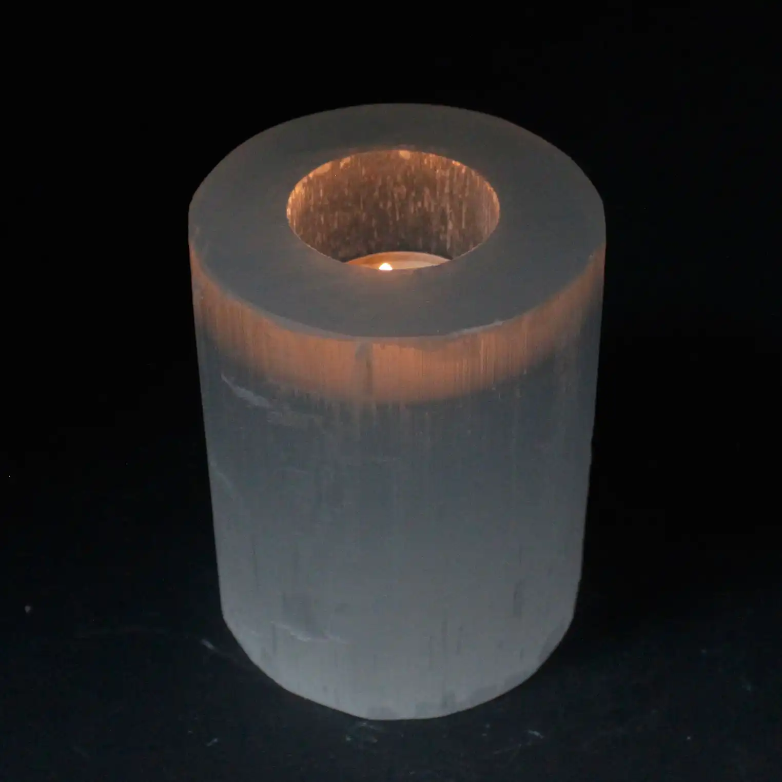 Selenite Cylinder Candle Holder – 10 cm | www.artisangoods.co.uk 3 Selenite Cylinder Candle Holder – 10 cm | www.artisangoods.co.uk 2