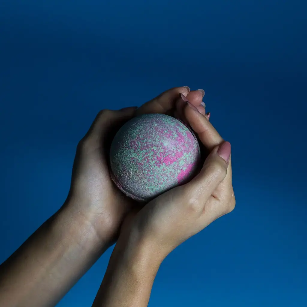 Set of 3 Fruity Rhubarb Bath Bombs | www.artisangoods.co.uk 2