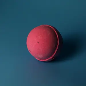 Set of 3 Rose & Petals Bath Bombs | www.artisangoods.co.uk 2