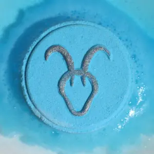 Set of Zodiac Bath Fizzers with Horoscope – Capricorn | www.artisangoods.co.uk 3