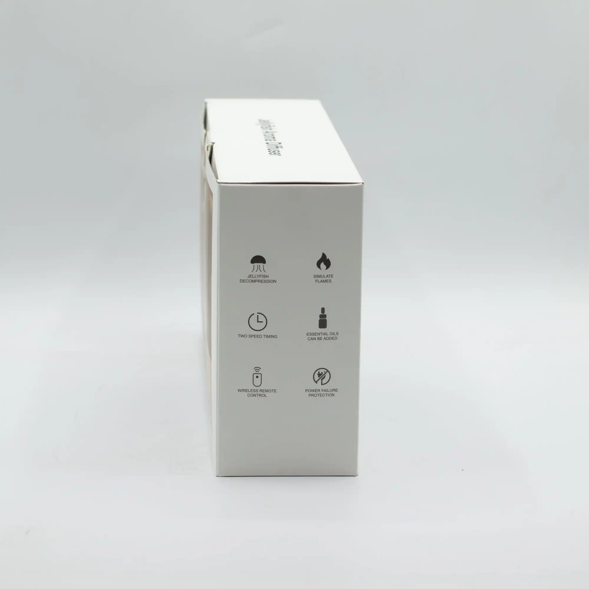 Ship Model Puff Effect Aroma Diffuser with Colour-Changing LED