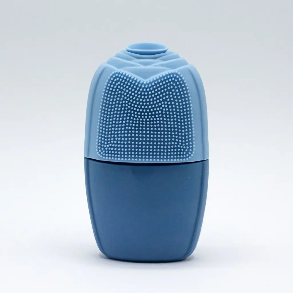 Silicone Ice Face Roller – roller – blue | www.artisangoods.co.uk 3