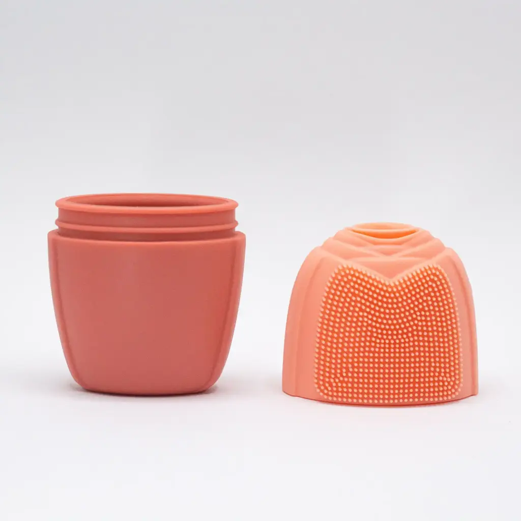 Silicone Ice Face Roller – roller – peach | www.artisangoods.co.uk 4