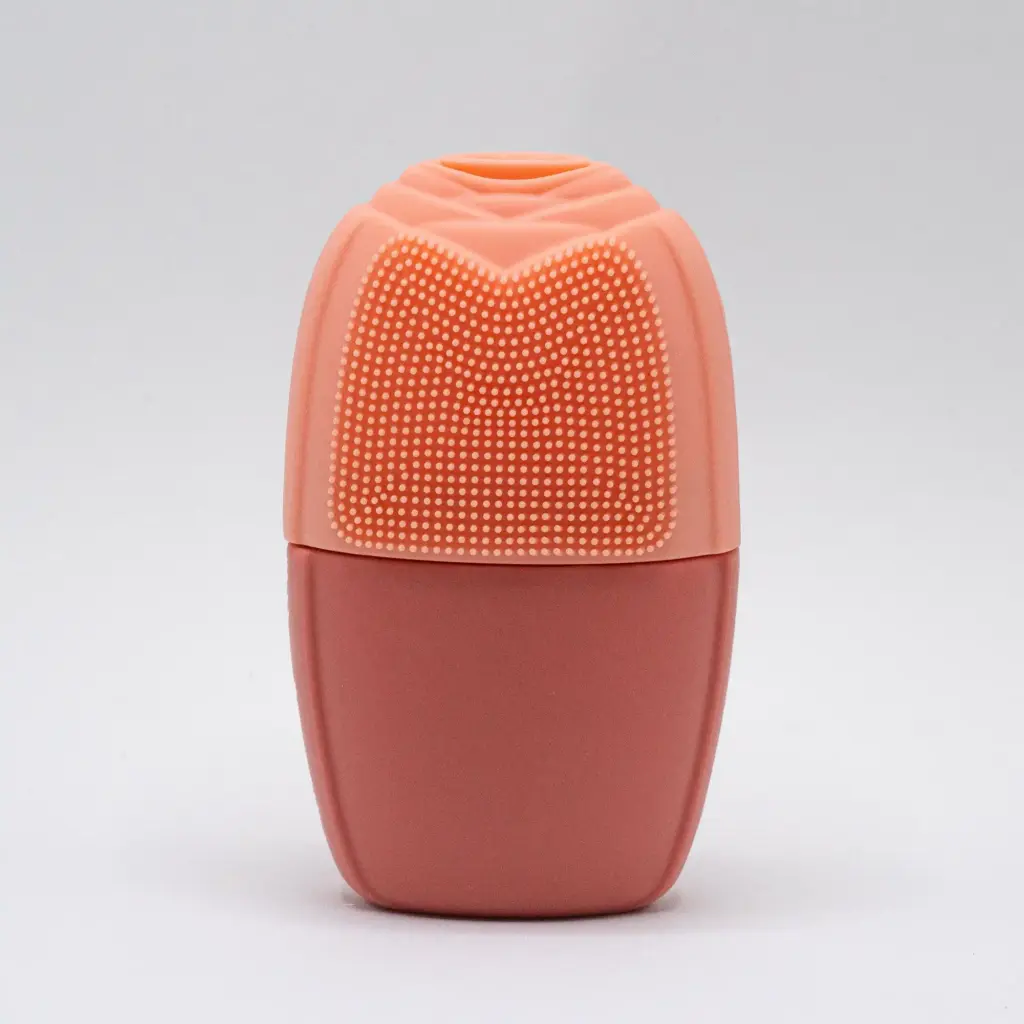 Silicone Ice Face Roller – roller – peach | www.artisangoods.co.uk 2