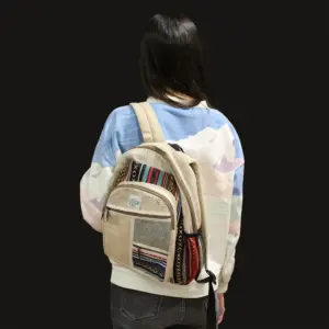 Small Backpack – Zig Zag Zips Style | www.artisangoods.co.uk 4