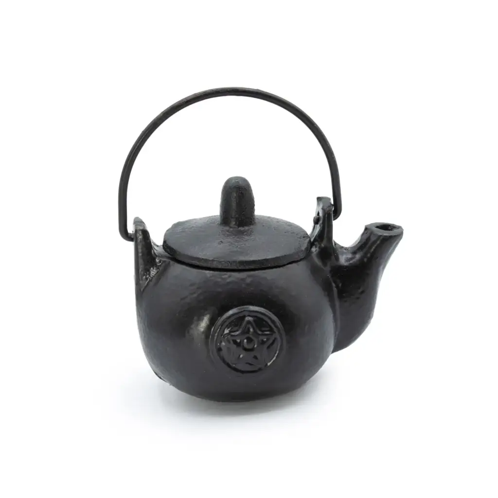 Small Cast Iron Ritual Pot with Pentagon 8x8x10cm | www.artisangoods.co.uk 7