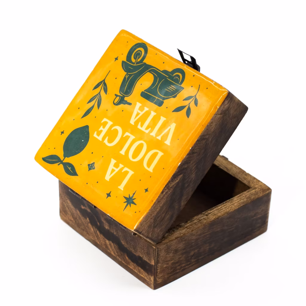 Small Enamelled Box – La Dolce Vita | www.artisangoods.co.uk 3