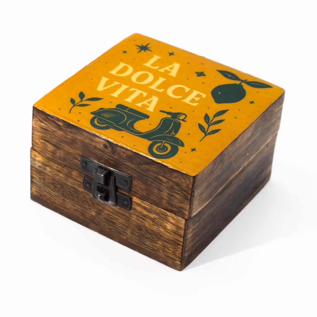 Small Enamelled Box – La Dolce Vita | www.artisangoods.co.uk 2