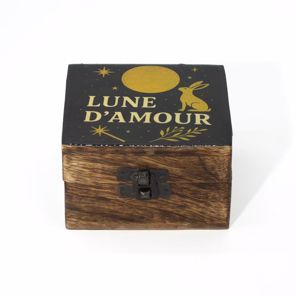 Small Enamelled Box  – Lune D’Amore | www.artisangoods.co.uk