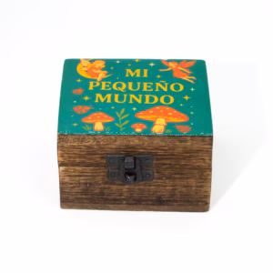Small Enamelled Box  – Mi Pequeno Mundo | www.artisangoods.co.uk 3
