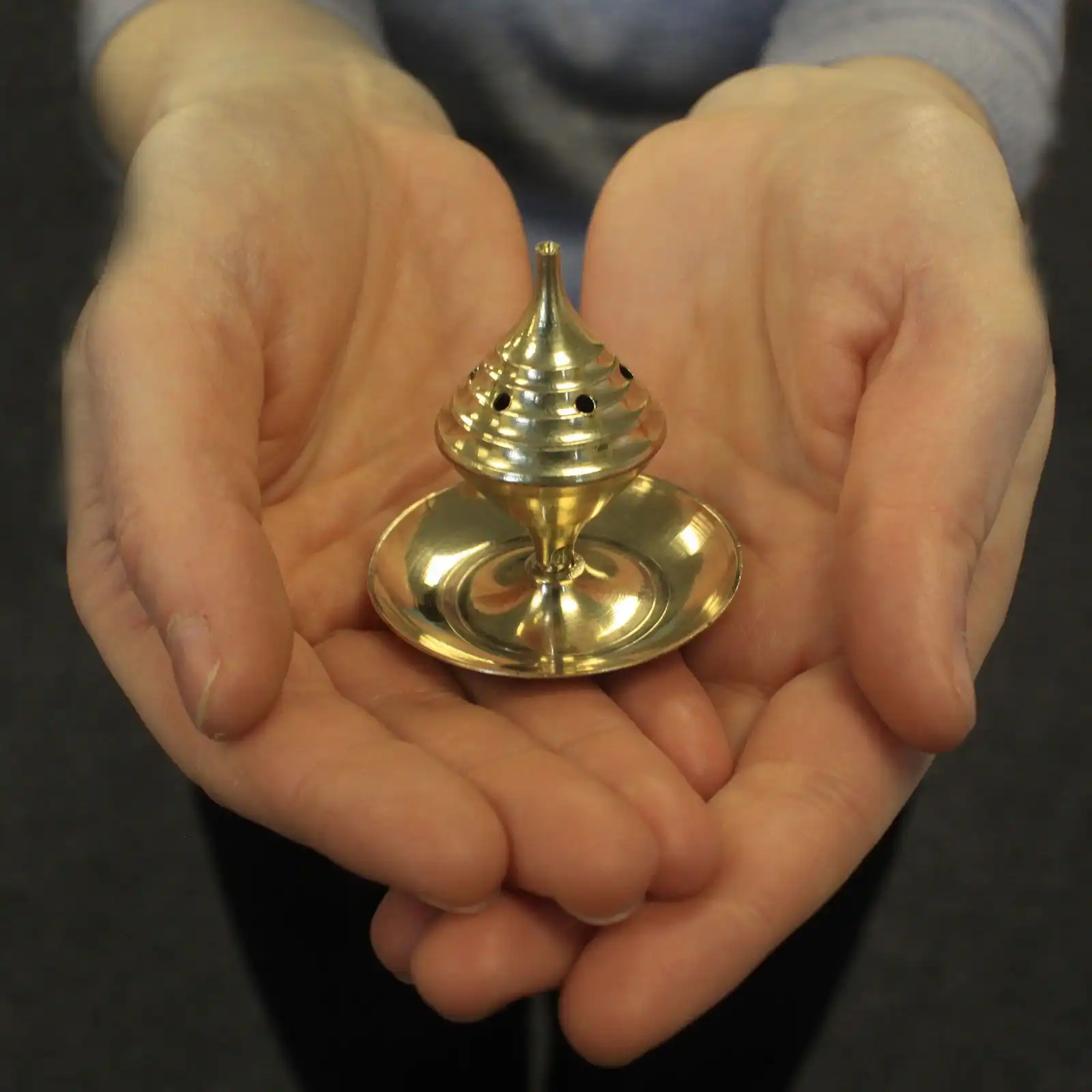 Small Incense Burner | www.artisangoods.co.uk 2 Small Incense Burner | www.artisangoods.co.uk 1