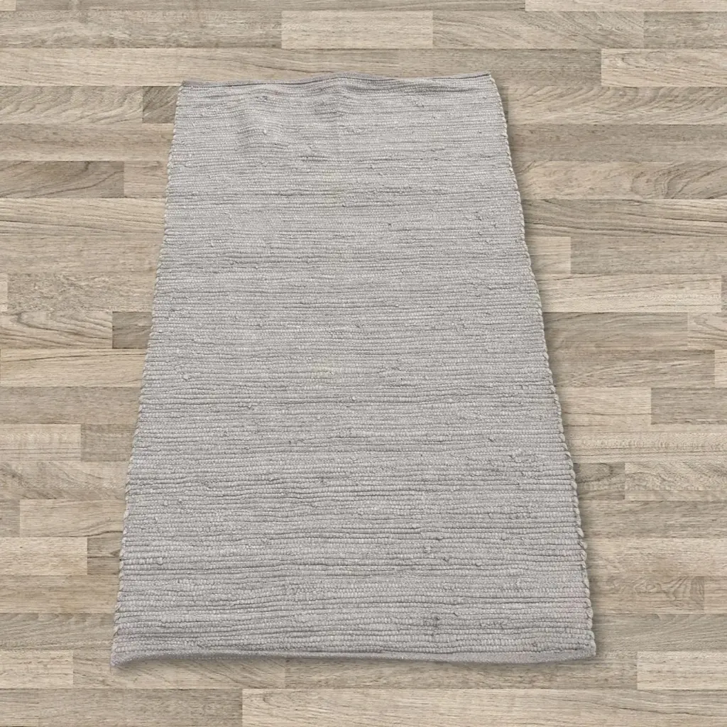Small Indian Handloom Cotton Rug – Grey | www.artisangoods.co.uk