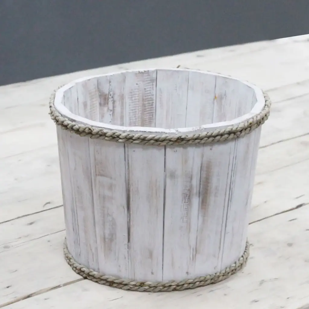 Small Nautical Display Tub – Whitewash 21x29cm | www.artisangoods.co.uk 4