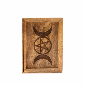 Small Tarot Box with Card Holder | www.artisangoods.co.uk 3