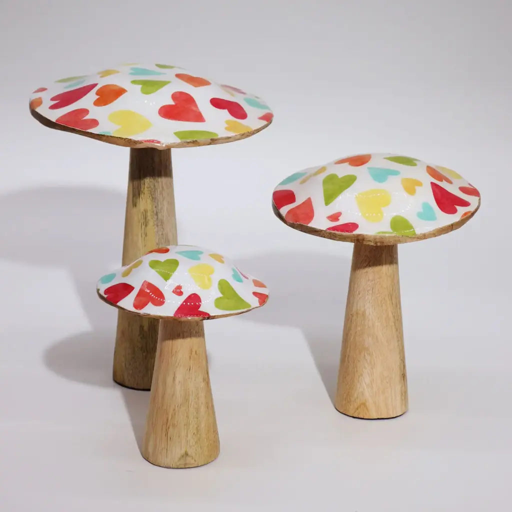 Small Wooden Mushroom – Pastel Hearts | www.artisangoods.co.uk 2 Small Wooden Mushroom – Pastel Hearts | www.artisangoods.co.uk 2