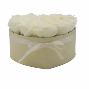 Soap Flower Gift Bouquet – 13 Cream Roses – Heart | www.artisangoods.co.uk 3