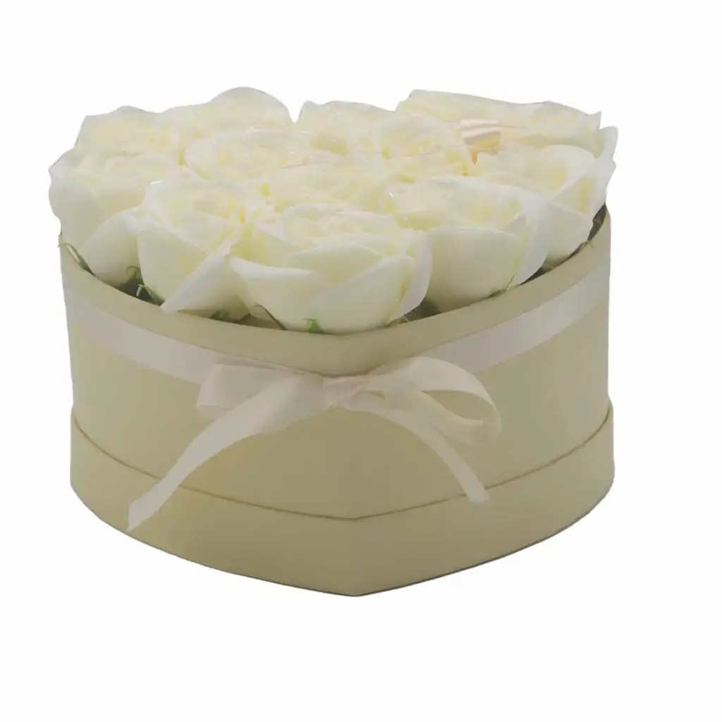 Soap Flower Gift Bouquet – 13 Cream Roses – Heart | www.artisangoods.co.uk 2