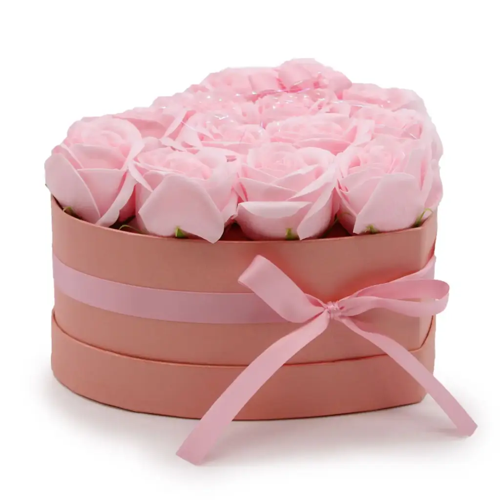 Soap Flower Gift Bouquet – 13 Pink Roses – Heart | www.artisangoods.co.uk 12