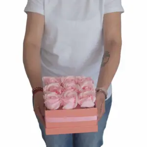Soap Flower Gift Bouquet – 13 Pink Roses – Heart | www.artisangoods.co.uk 8