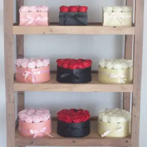 Soap Flower Gift Bouquet – 13 Pink Roses – Heart | www.artisangoods.co.uk 7