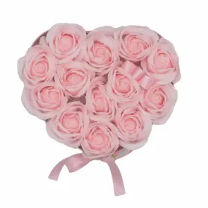 Soap Flower Gift Bouquet – 13 Pink Roses – Heart | www.artisangoods.co.uk 6