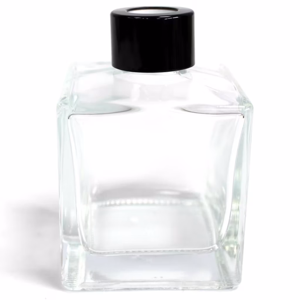 Square Diffuser Bottle – 200ml | www.artisangoods.co.uk 2