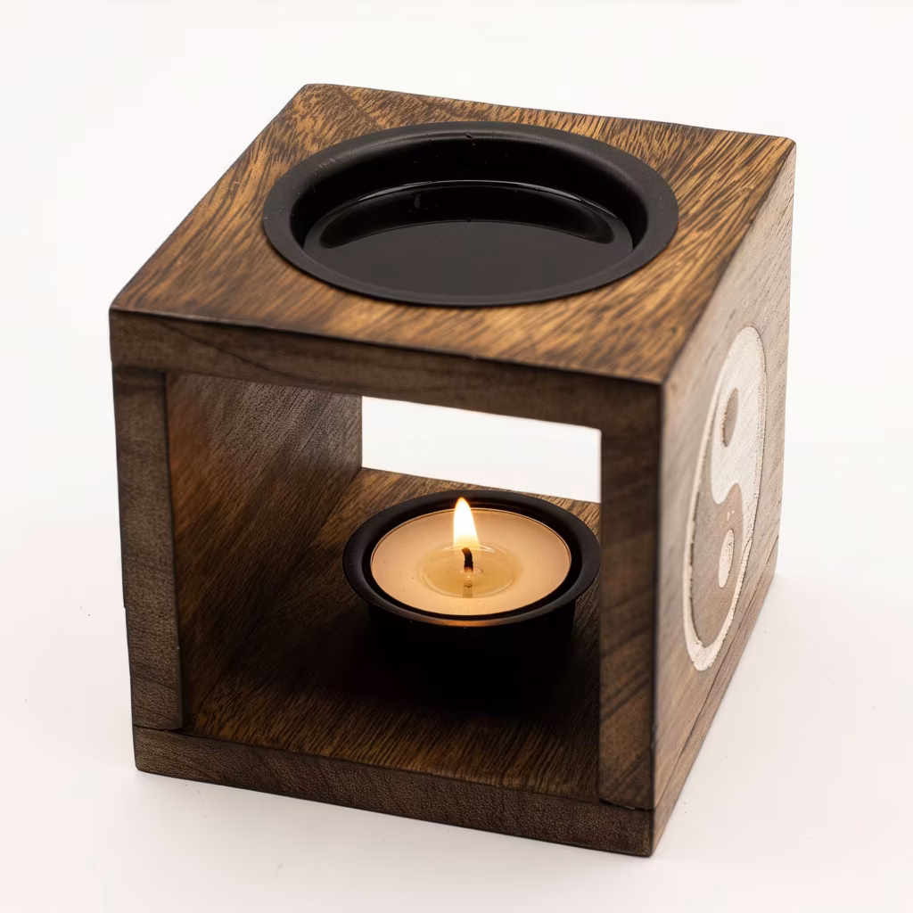 Square Mango Wood Oil Burner – Yin Yang | www.artisangoods.co.uk 4 Square Mango Wood Oil Burner – Yin Yang | www.artisangoods.co.uk 4