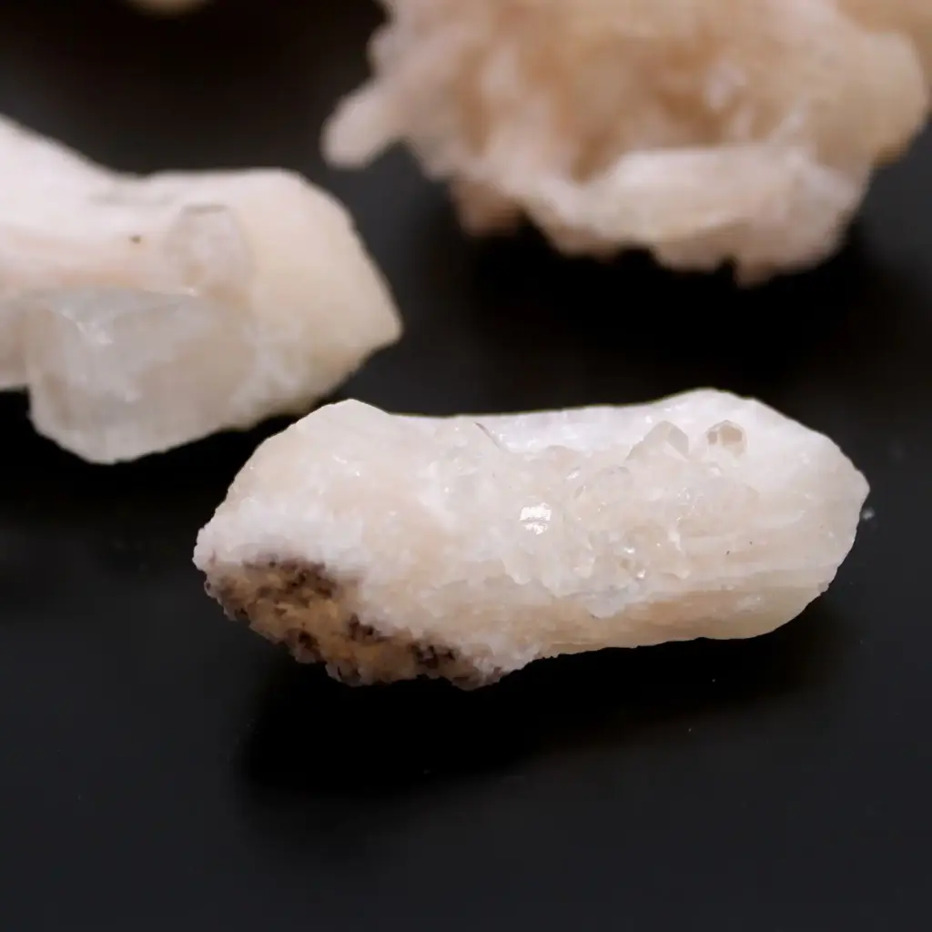 Stilbite Combination with Appophyllite 20-30mm | www.artisangoods.co.uk 8 Stilbite Combination with Appophyllite 20-30mm | www.artisangoods.co.uk 8