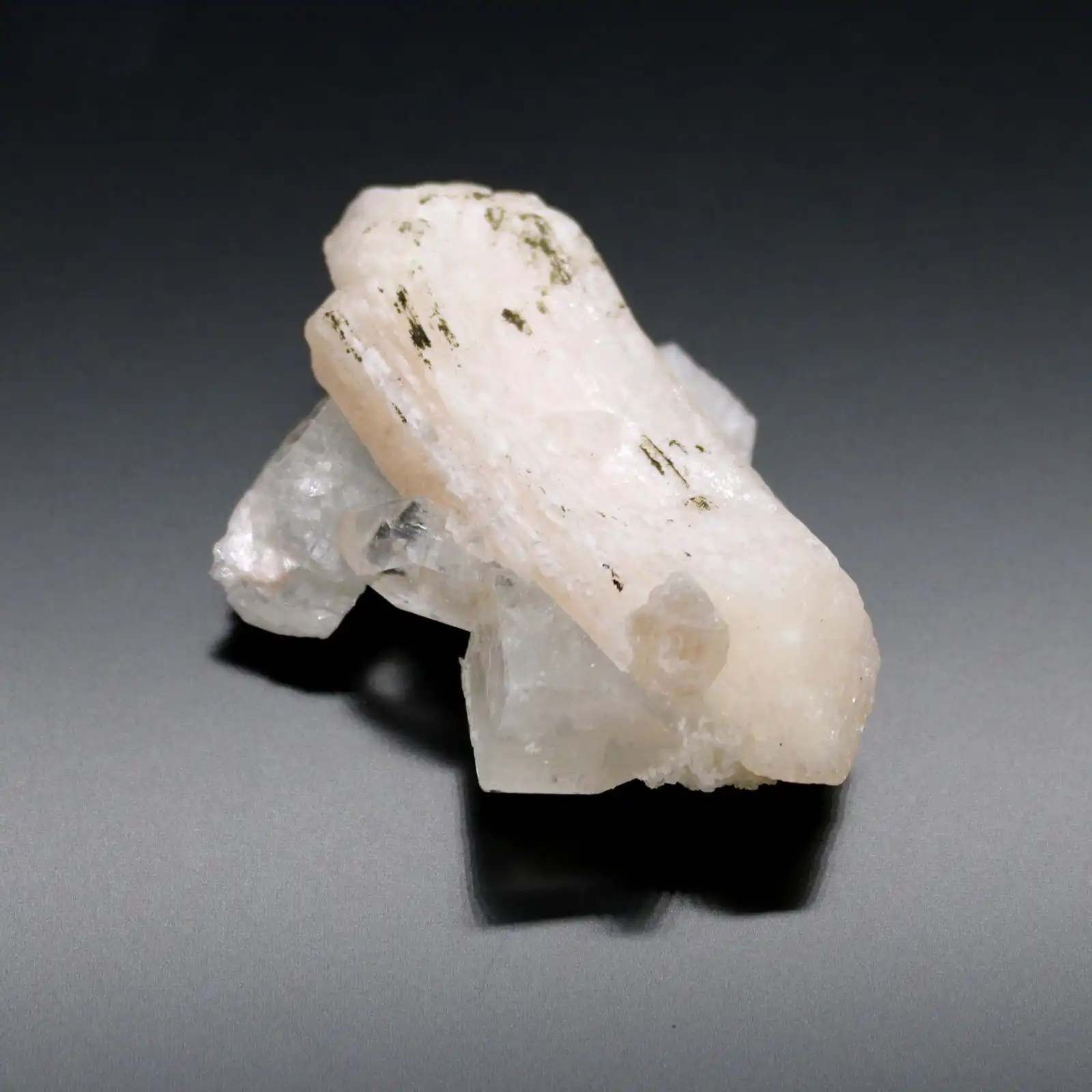 Stilbite Combination with Appophyllite 20-30mm | www.artisangoods.co.uk 7 Stilbite Combination with Appophyllite 20-30mm | www.artisangoods.co.uk 6