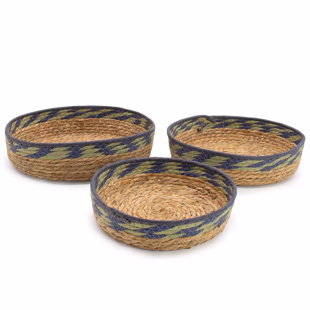 Straw & Seagrass Tray Baskets – Natural Green & Blue- Set of 3 | www.artisangoods.co.uk