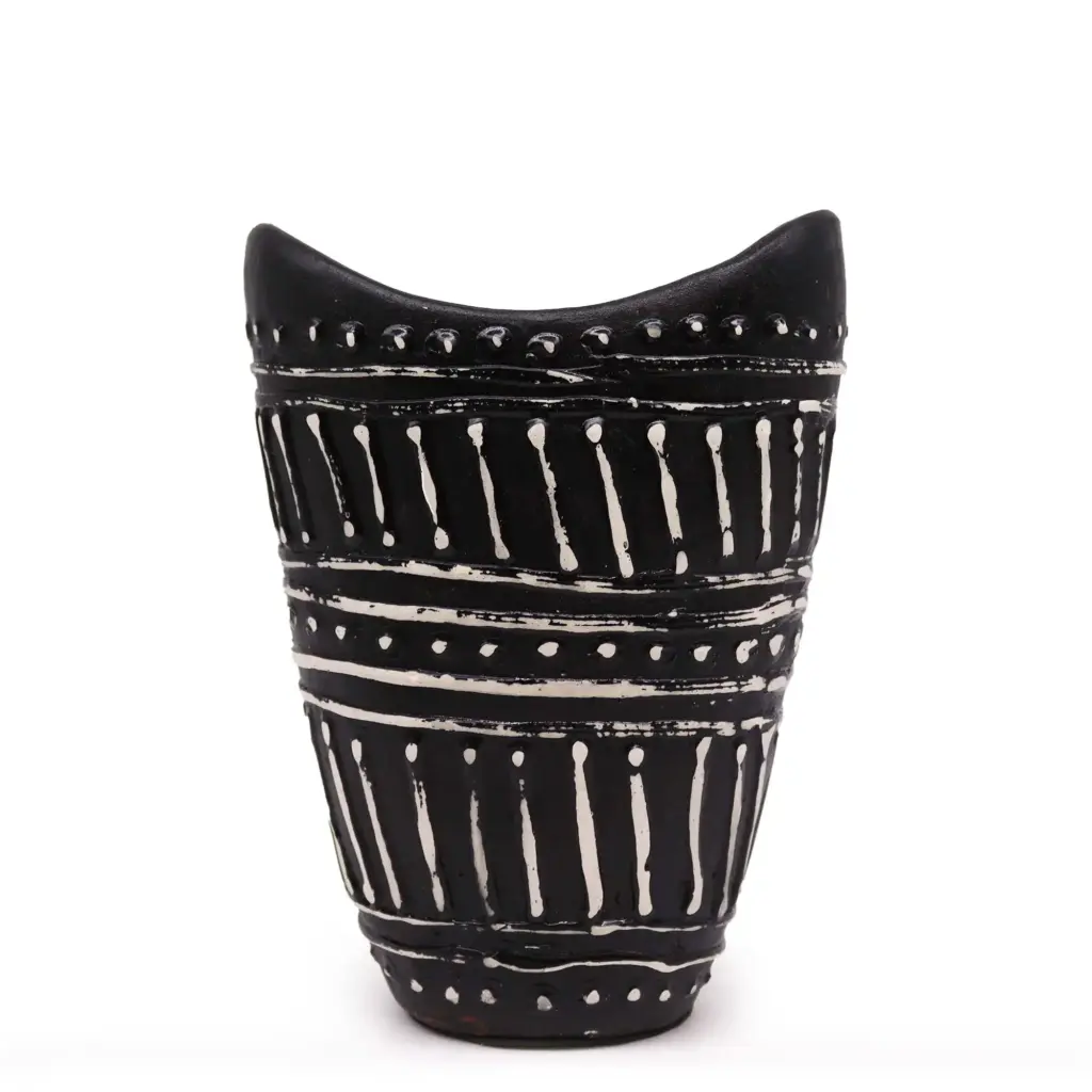 Swirls Shaped Vase – Chocolate | www.artisangoods.co.uk 4