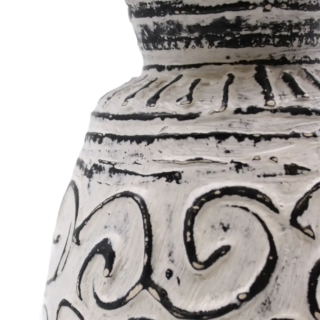 Swirls Shaped Vase – Cream | www.artisangoods.co.uk 2 Swirls Shaped Vase – Cream | www.artisangoods.co.uk 2