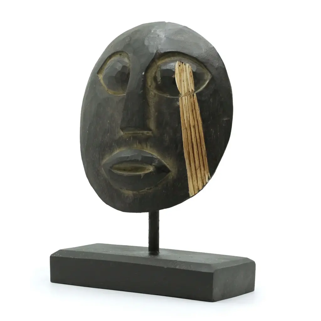 Timor Tribal Decorative Mask – Black 27x20cm | www.artisangoods.co.uk 3 Timor Tribal Decorative Mask – Black 27x20cm | www.artisangoods.co.uk 3