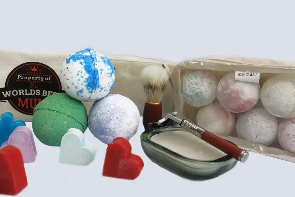 Toiletry Bag – Worlds Best Mum | www.artisangoods.co.uk 5