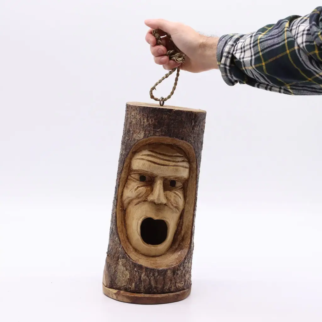 Tree Trunk Face – Bird House – Grumpy Old Man | www.artisangoods.co.uk 2 Tree Trunk Face – Bird House – Grumpy Old Man | www.artisangoods.co.uk 2