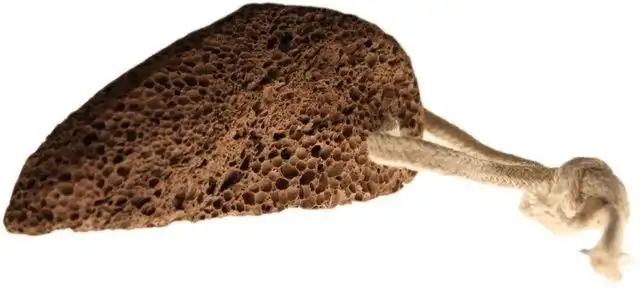 Volcanic Foot Stone – Traditional Shape | www.artisangoods.co.uk 2 Volcanic Foot Stone – Traditional Shape | www.artisangoods.co.uk 1